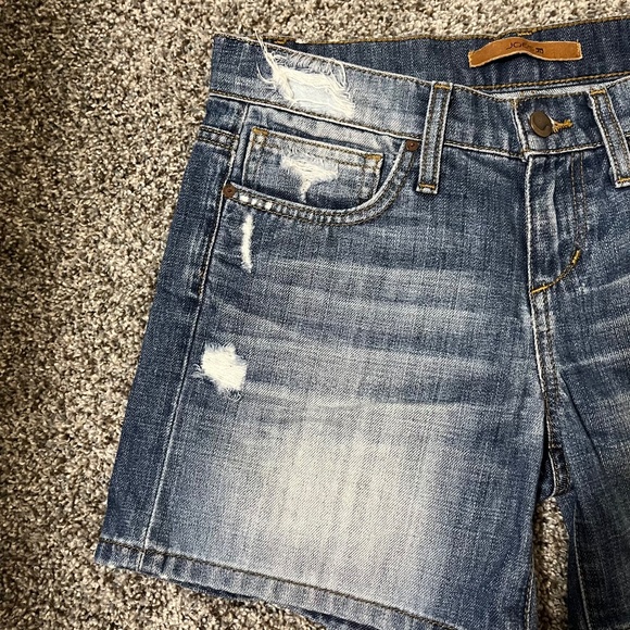 Classic Joe's Jeans cutoff jean shorts; Women's size W25 - Picture 2 of 13